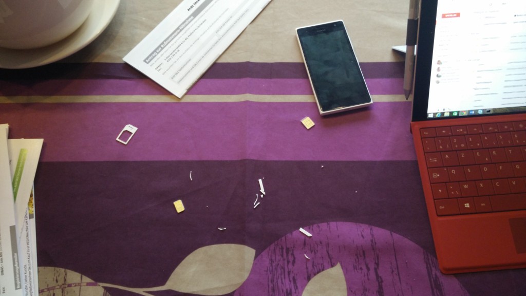 Voor het eerst zelf een nanosim geknipt uit een microsim. Eitje!